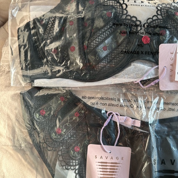 Savage X Fenty Black Caviar Renaissance Rose Unlined Demi Bra & Brazilian Panty - Picture 12 of 16